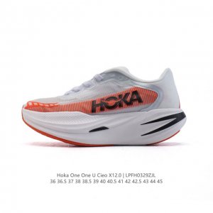 新品公司级 Hokaoneone男女春季竞速跑步鞋Cielox12.0马拉松专业跑步鞋Hoka运动跑鞋Cielo X1 2.0定位马拉松破3选手。上下两层双密度