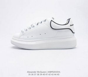 热销经典款 AlexanderMcQueen 亚历山大 麦昆MCQ 情侣款运动小白鞋厚底增高闪尾光滑牛皮平底鞋休闲鞋 时尚男女板鞋潮运动鞋 火爆到大街小巷无人