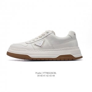 公司级 Prada系列／Prada 普拉达男士厚底增高运动跑步鞋 时尚板鞋 Prada.普拉达高端品牌休闲慢跑鞋 完美做工.演绎完美选择的你。 码数: 39 4
