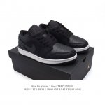 耐克 乔丹air Jordan 1 Low Aj1 乔1 乔丹1代aj1 低帮复古文化休闲运动篮球鞋。该鞋款从 1985 年元年款汲取设计灵感，焕新演绎简约经典