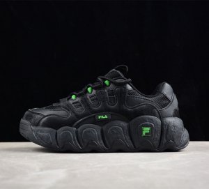Fila 斐乐 官方透气猫爪鞋 F12W342103Fbk 尺码 35 5 36 36 5 37 5 38 38 5 39 40 40 5 41 42 42 5