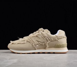 顶级原版 MiuMiu NB574 联名 时尚运动休闲鞋 5E765D 尺码 女款 35.5一41.5 尺码偏大非常规
