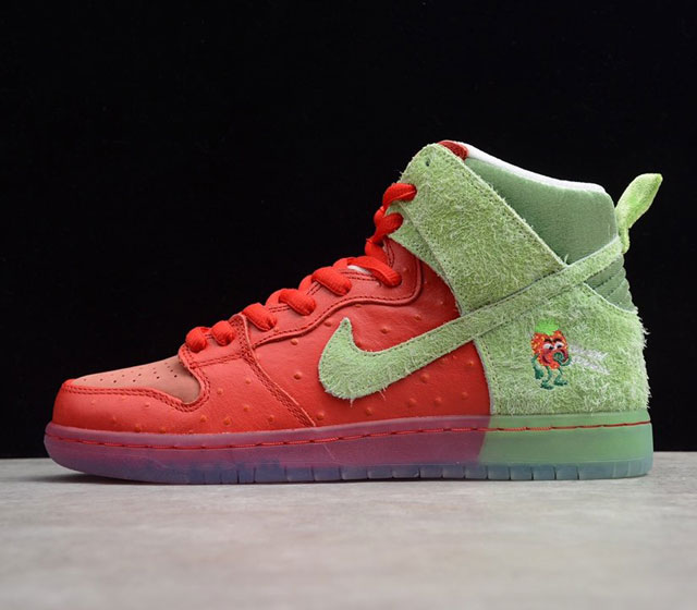 SB DUNK 咳嗽草莓 CW7093-600 36-47 36 36.5 37.5 38 38.5 39 40 40.5 41 42 42.5 43 44