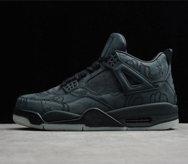 KAWS x Air Jordan 4 Black AJ4 黑色麂皮 930155-001 40 40.5 41 42 42.5 43 44 44.5 45