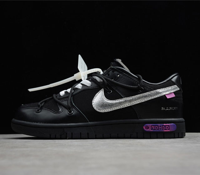 Off-White x Nike 全新联名 Dunk Low THE 50 系列 黑银 DM1602-001 这双鞋采用纯黑色调作为基底 帆布 皮革等材质拼接