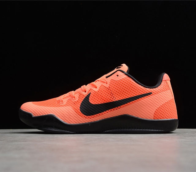 Kobe 11 EM Bright Mango 科比 11 橙黑 836183-806 此前曾被称为 Barcelona 配色的 Kobe 11 EM 此番被