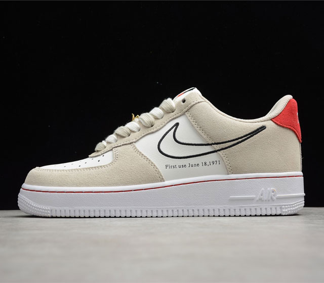 Air Force 1 07 LV8 AF1 空军 低帮 米白红 金扣 运动板鞋 货号 DB3597-100 尺码 36 36.5 37.5 38 38.5