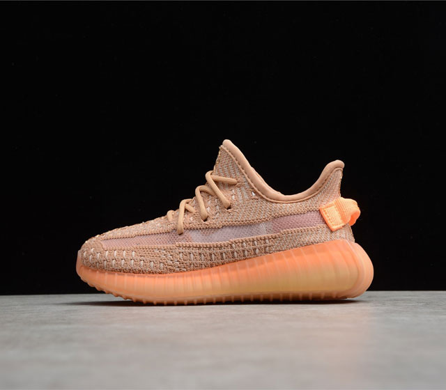 YEEZY BOOST V2 椰子350 童鞋 真爆 美洲限定 FV3244 目前最火的亲子鞋爆款 huoe经典款不仅仅是明星云集纷纷上脚试镜 就连国际一线明