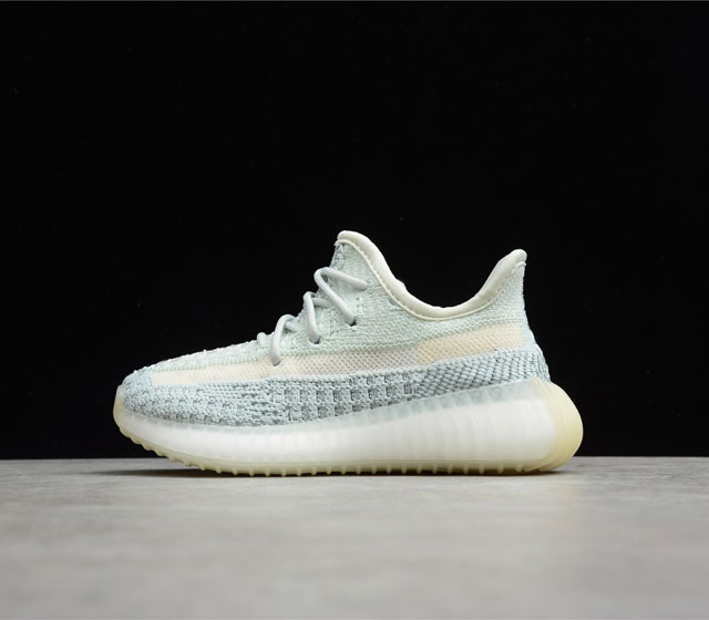 YEEZY BOOST V2 椰子350 童鞋 真爆 冰蓝 FW3046 目前最火的亲子鞋爆款 huoe经典款不仅仅是明星云集纷纷上脚试镜 就连国际一线明星上 - 点击图像关闭