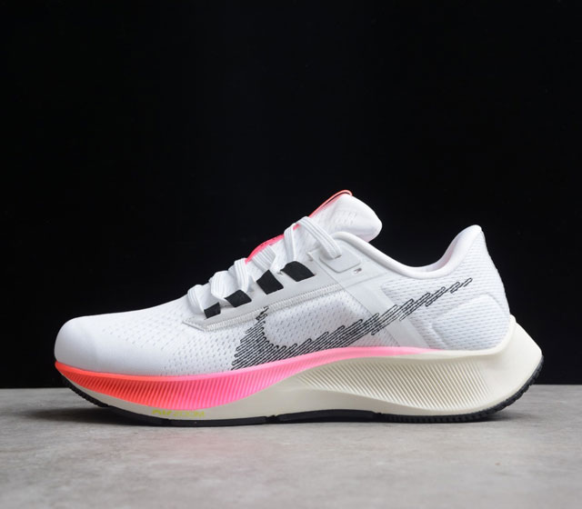 NK Air Zoom Pegasus 38 登月38 飞马38代 白粉黑 货号 DJ5397-100 尺码 36 36.5 37.5 38 38.5 39