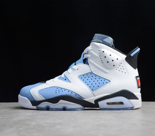 Air Jordan 6 UNC AJ6 北卡蓝 货号 CT8529-410 整双鞋采用类似胭脂红的构色方案 鞋头及四周采用北卡蓝覆盖 鞋身框架则辅以白色衬托