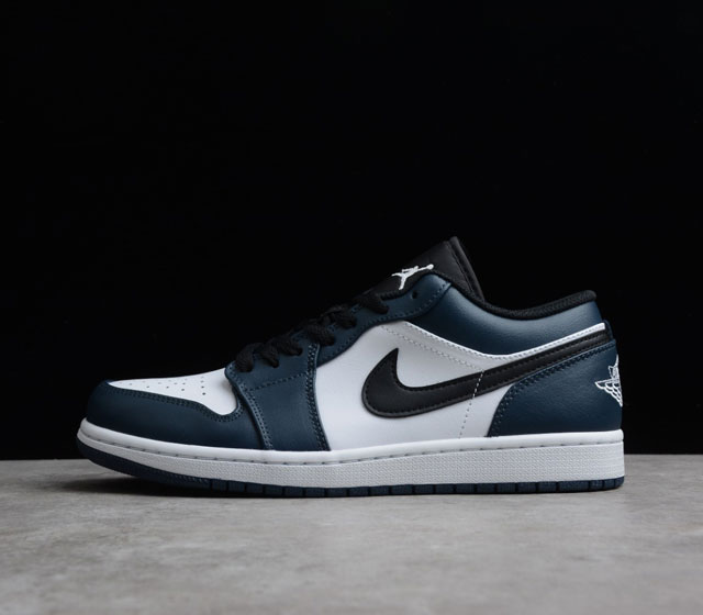 CJ版本 Air Jordan 1 Low Dark Teal AJ1 低帮 文化篮球鞋 深青 黑曜石 553558-411 白色皮革鞋身搭配深青色框架 侧身