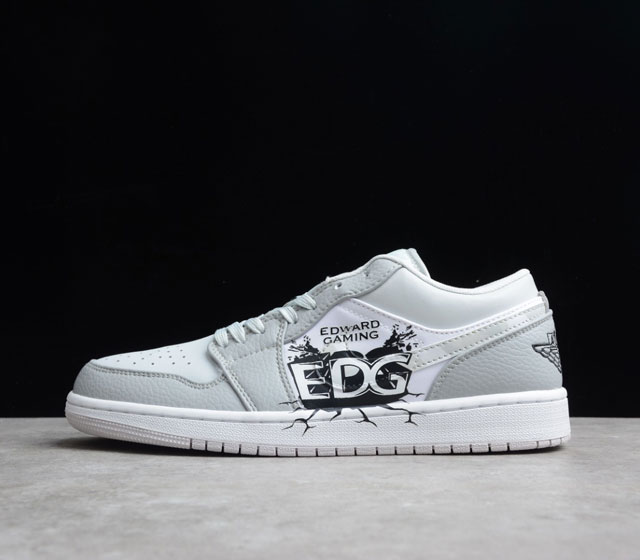 EDG订制款 Air Jordan 1 Low A White Camo J1 低帮 白灰迷彩 EDG联名 电竞涂鸦 英雄联盟 DIY 文化篮球鞋 货号 DC