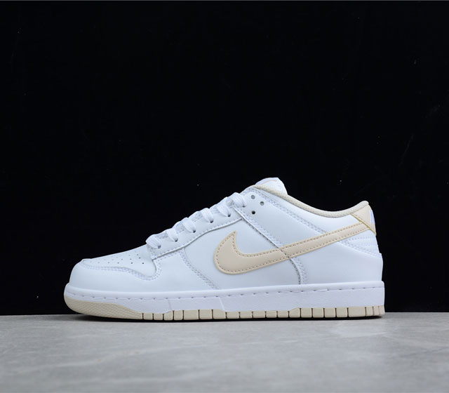 Nike Dunk Low Pearl White 耐克 SB 低帮 珍珠白 货号 DD1503-11017 采用干净的白色皮革鞋面 搭配相配的鞋带 鞋 舌和