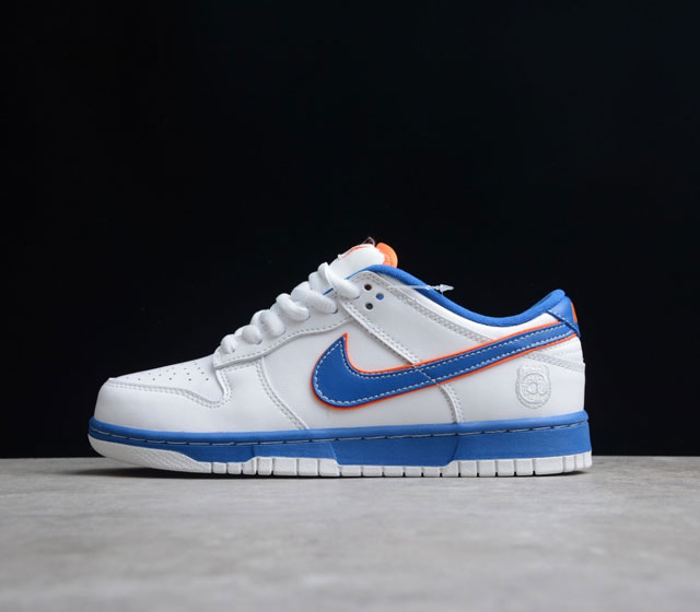 Nike Dunk SB 全称Dunk Low Pro SB SB的全称是Skate Board即滑板运动 Dunk SB顾名思义 具有经典的Dunk血缘 注