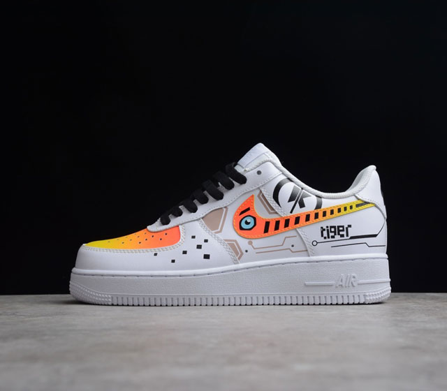 定制球鞋 NikeAirForce1 空军一号 [虎年限定][ 机能风像素] [虎虎生威] 新年主题喷绘手绘专属定制低帮板鞋男款 橘黑色 货号 CW2288-