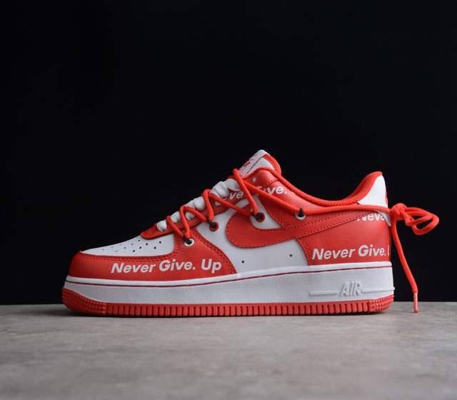 Nike Air Force1 官方同步 原装级别 原楦头原纸板 打造纯正空军版型#专注外贸渠道 全掌内置蜂窝气垫 #原盒配件 原厂中底钢印 拉帮完美 货号 - 点击图像关闭