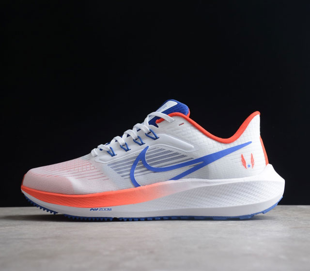 Nike Zoom Pegasus 39 代超级飞马涡轮增压马拉松登月39代休闲运动慢跑 原档案数据开发纸版楦型 内里嵌入定型海绵 中底搭载前Zoom+全掌R