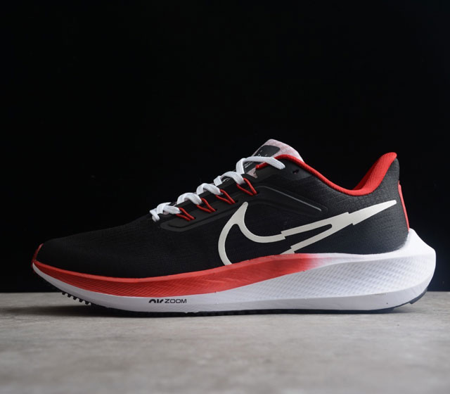 Nike Zoom Pegasus 39 代超级飞马涡轮增压马拉松登月39 货号 DQ7872-001 尺码 36 36.5 37.5 38 38.5 39