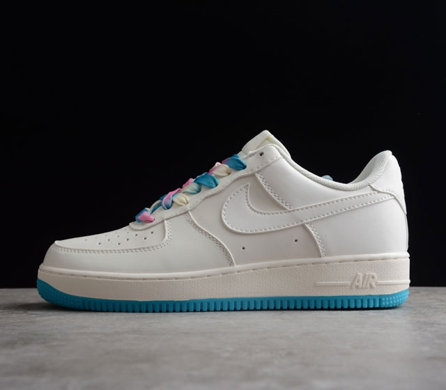 Air Force 1 07 Low 原楦头原纸板 打造纯正空军版型 #专注外贸渠道 全掌内置蜂窝气垫 #原盒配件 原厂中底钢印 拉帮完美 官方货号 CH66