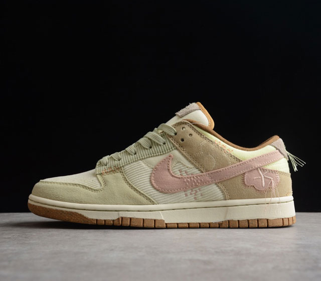 性价比Nike Dunk Low Bright Side 复古休闲板鞋 女款白绿粉 灯芯绒 货号 DQ5076-121 该系列的 Nike Dunk Low