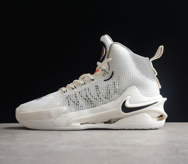 Nike Air Zoom G.T.Jump EP实战篮球鞋 白色 货号 DC9039-101 Nike Air ZoomG.T.JumpEP篮球鞋上脚 演绎