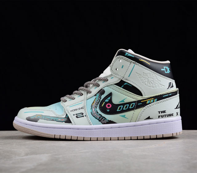 公司级 Air Jordan 1 Mid AJ1中帮文化篮球鞋 货号 554724-082 尺码 36 36.5 37.5 38 38.5 39 40 40.