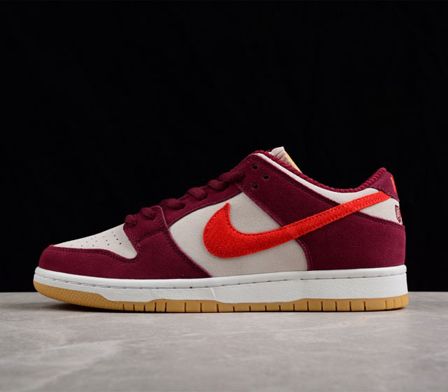 Skate Like a Girl x Nk SB Dunk Low 联名款 SB扣碎篮板时尚休闲板鞋 DX4589-600 尺码 36 36.5 37.5