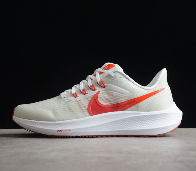 Nike Zoom Pegasus 39 代超级飞马涡轮增压马拉松登月39代休闲运动慢跑货号 DH4071-103 原档案数据开发纸版楦型 内里嵌入定型海绵