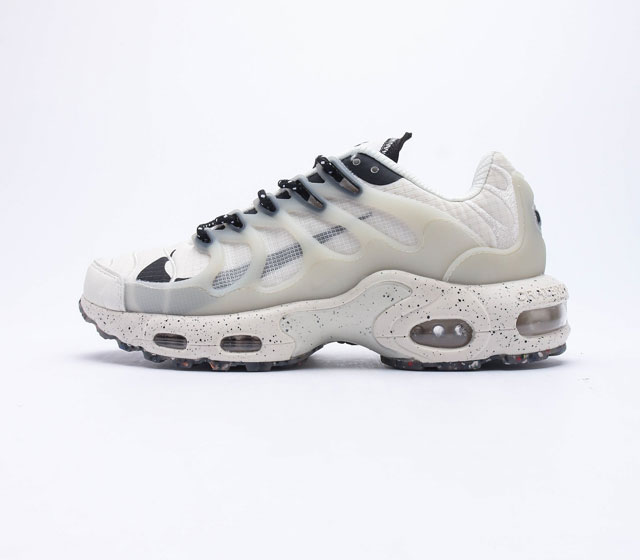 耐克NIKE Air Max Terrascape Plus 全掌气垫缓震运动休闲跑步鞋 货号 DC6078 码数 见图