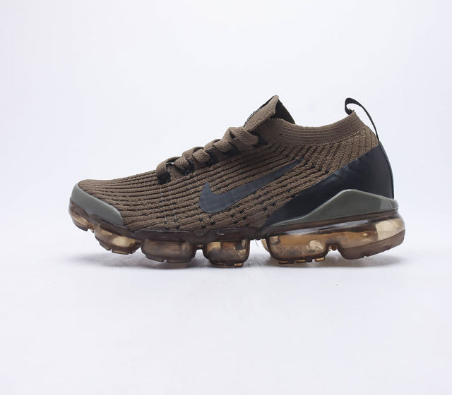 耐克 Nike Air VaporMax 2019 蒸汽大气垫时尚休闲慢跑鞋 全鞋高频针织透气面缓震耐磨休闲跑步鞋 整体设计与现在的 Nike VaporMa