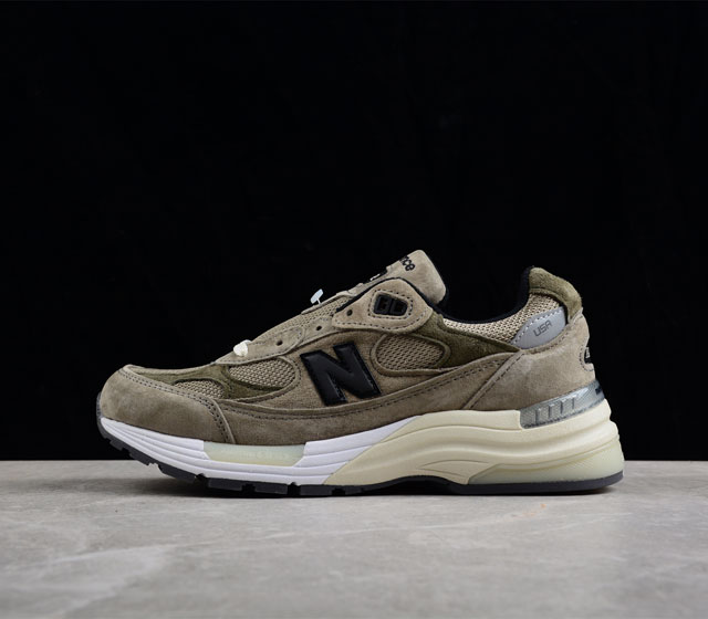 纯原版本 JJJJound x New Balance 新百伦NB Made in USA M992系列美产血统经典复古休闲运动百搭老爹跑步鞋 M992J2 尺