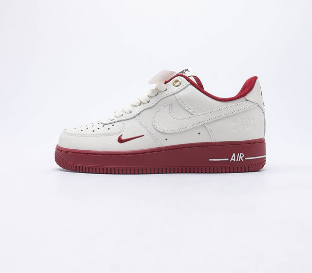 为庆祝耐克的AF1问世40周年主题系列配色 耐克 Air Force 1 07 SE Sail Team Red Metallic Gold 空军一号经典低帮