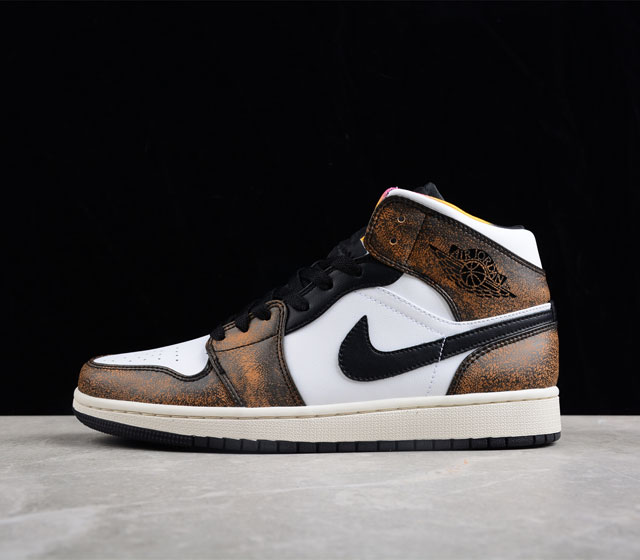 Air Jordan 1 Mid Wear Away AJ1 乔1星空扎染 中邦篮球鞋 DQ8417-071 尺码 36 36.5 37.5 38 38.5