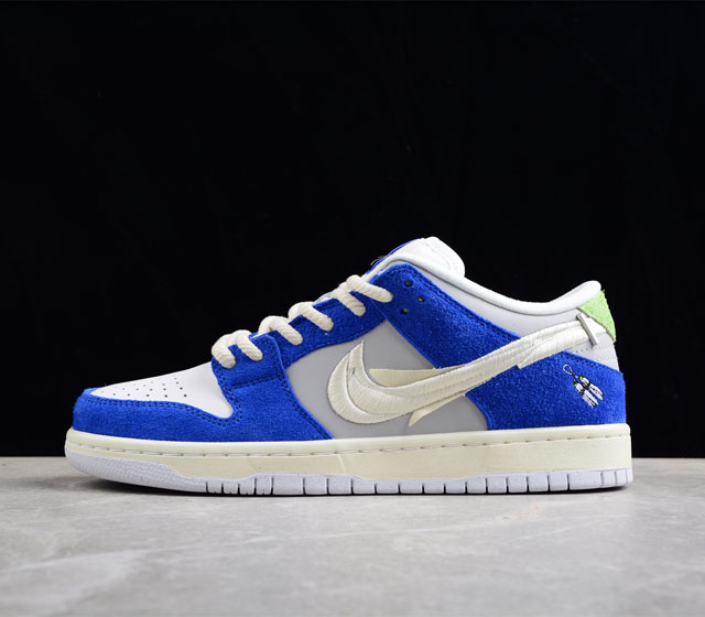 Fly Streetwear x Nk SB Dunk Low 联名款 SB扣篮系列低帮休闲运动滑板板鞋 DQ5130-400 尺码 36 36.5 37.5