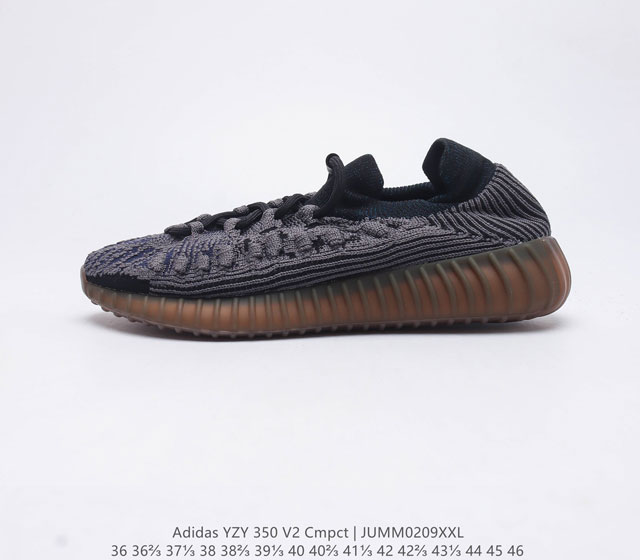 阿迪达斯 全新 Yeezy 350 V2 CMPCT 椰子鞋 经典的 熊猫 配色运动鞋 Yeezy 350 V2 CMPCT系列是Yeezy于去年年底推出的新