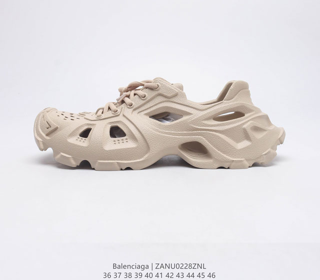 公司级Balenciaga AW22 HD Sneaker 巴黎世家秋冬走秀新款洞洞鞋凉鞋 Size 36 46 编码 ZANU0228ZNL