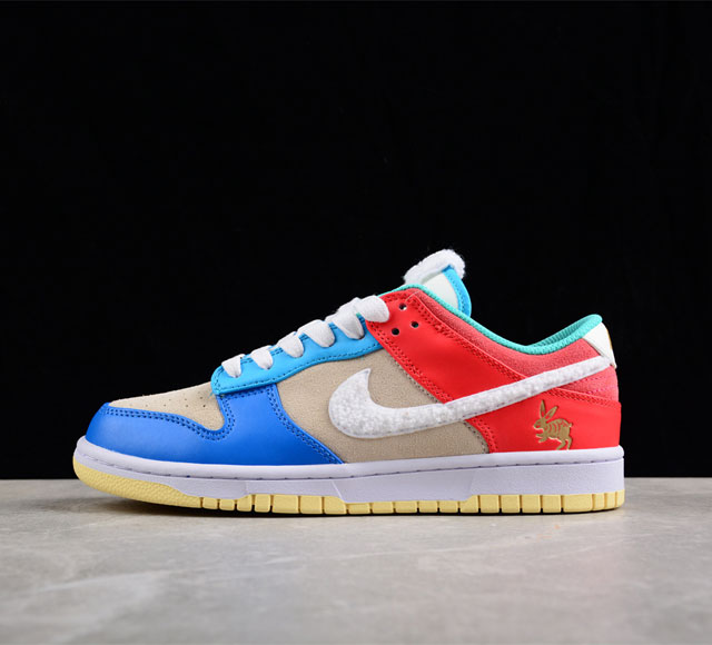 Nk Dunk Low Year of the Rabbit 京兔 兔年限定 SB低帮运动休闲板鞋 FD4203-111 尺码 36 36.5 37.5 38