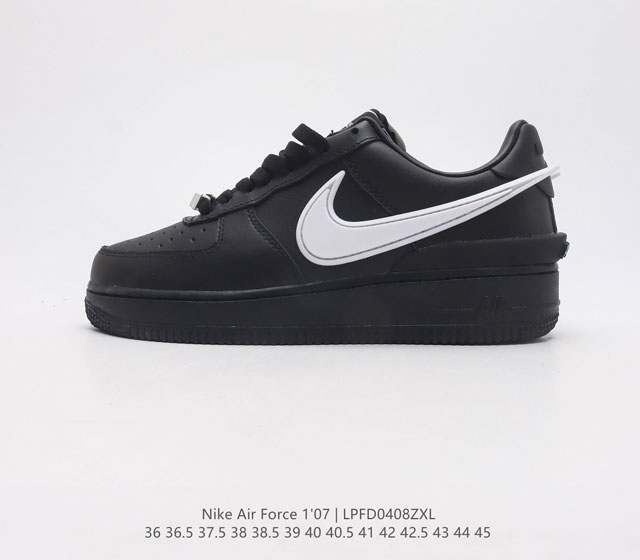 耐克 Nike Air Force 1 07 空军一号低帮百搭休闲运动板鞋 柔软 弹性十足的缓震性能和出色的中底设计 横跨复古与现代的外型结合 造就出风靡全球