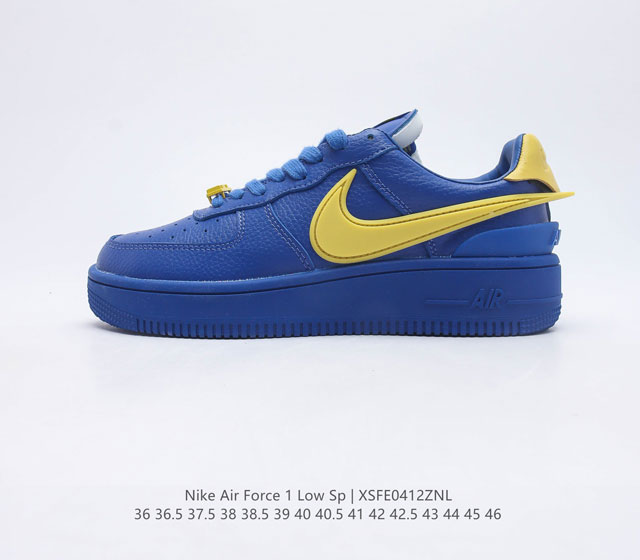 公司级 Ambush x Nk Air Force 1 07 Low 耐克 空军一号低帮休闲板鞋 鞋面采用了优质原厂头层皮革 标志性的 Swoosh 延伸至鞋