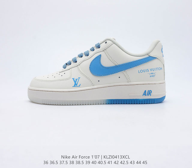 耐克 Nike Air Force 1 07空军一号经典篮球鞋休闲运动鞋 穿上 Air Force 1 07 运动鞋革新经典篮球鞋 助你踢踩跳跺 滑步旋转 自