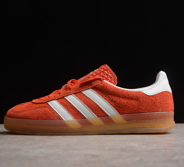 adidas originals Gazellendoor 耐磨轻便休闲板鞋 货号 HQ8718 尺码 35 36 36.5 37.5 38 38.5 39