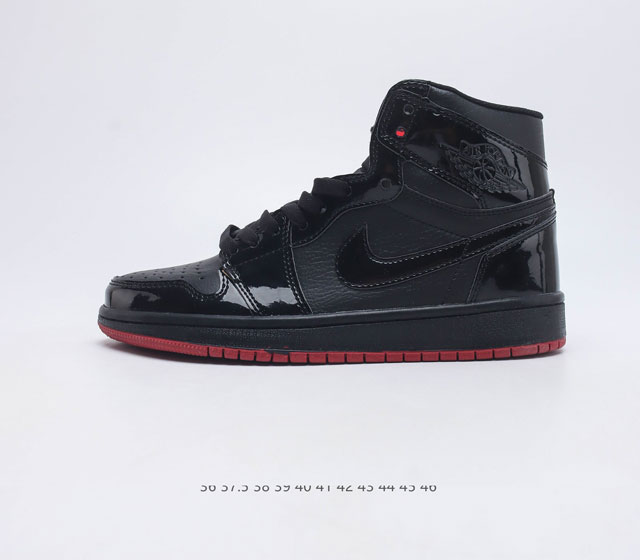 乔丹 Air Jordan1 High Zoom减震防滑耐磨高帮 复古篮球鞋 货号 DV1308-005 码数 36 37.5 38 39 40 41 42 4