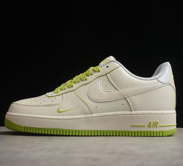 Nk Air Force 1 07 Low 荧光绿珠光小勾 空军一号低帮休闲板鞋 DD9915-699 打造纯正空军版型 专注外贸渠道 全掌内置蜂窝气垫 原盒