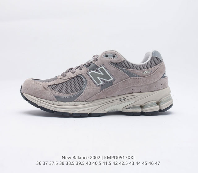 新百伦 New Balance 2002R 跑鞋 时尚男女运动鞋厚底增高老爹鞋 沿袭了面世之初的经典科技 以 ENCAP 中底配以升级版 N ERGY 缓震物