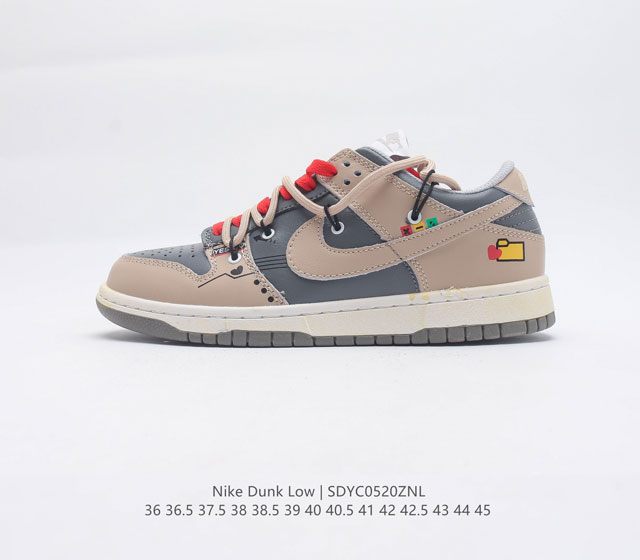 耐克Nike Dunk Low 解构绑带滑板鞋 双鞋带系统延续了今年的代表性风格 保持了 Dunk SB Low 街头属性的同时 Virgil 强烈的解构属性