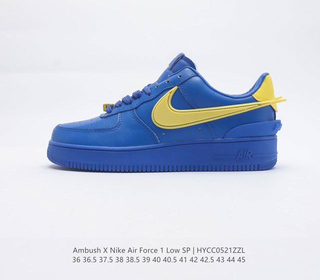 Ambush x Nk Air Force 1 07 Low 耐克 空军一号低帮休闲板鞋 鞋面采用了优质原厂皮革 标志性的 Swoosh 延伸至鞋跟之外 鞋舌