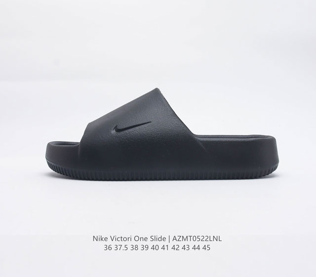 耐克 Nike VICTORI ONE SLIDE 耐克 夏季时尚舒适 高品质 一字拖鞋沙滩鞋拖鞋 采用全新柔软泡棉 响应灵敏 轻盈非凡 打造休闲舒适的穿着体验