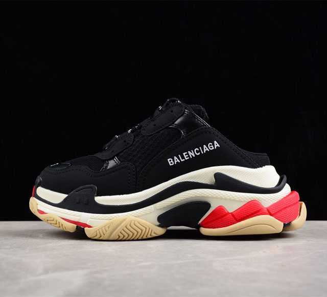 Balenciaga 巴黎世家 Triple S Sneaker 复古老爹鞋W09O11000 尺码 35 36 37 38 39 40 41 42 43 4