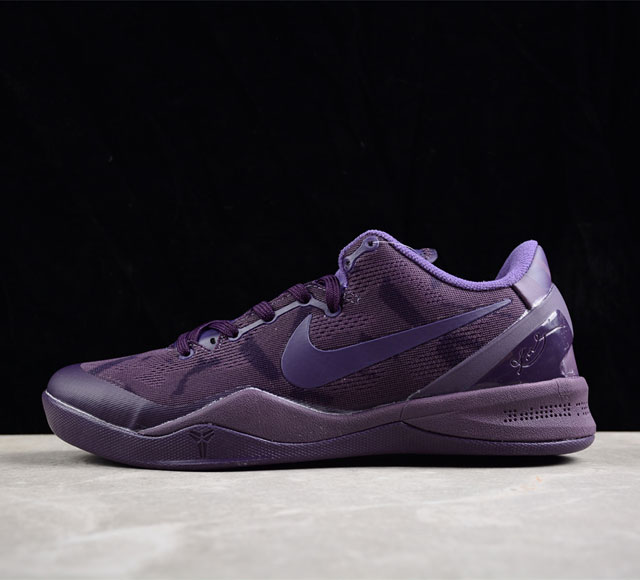 Nike Kobe 8 Black Mamba Collection Fade to Black 渐变黑低帮实战篮球鞋869456 551 尺码 40 40.